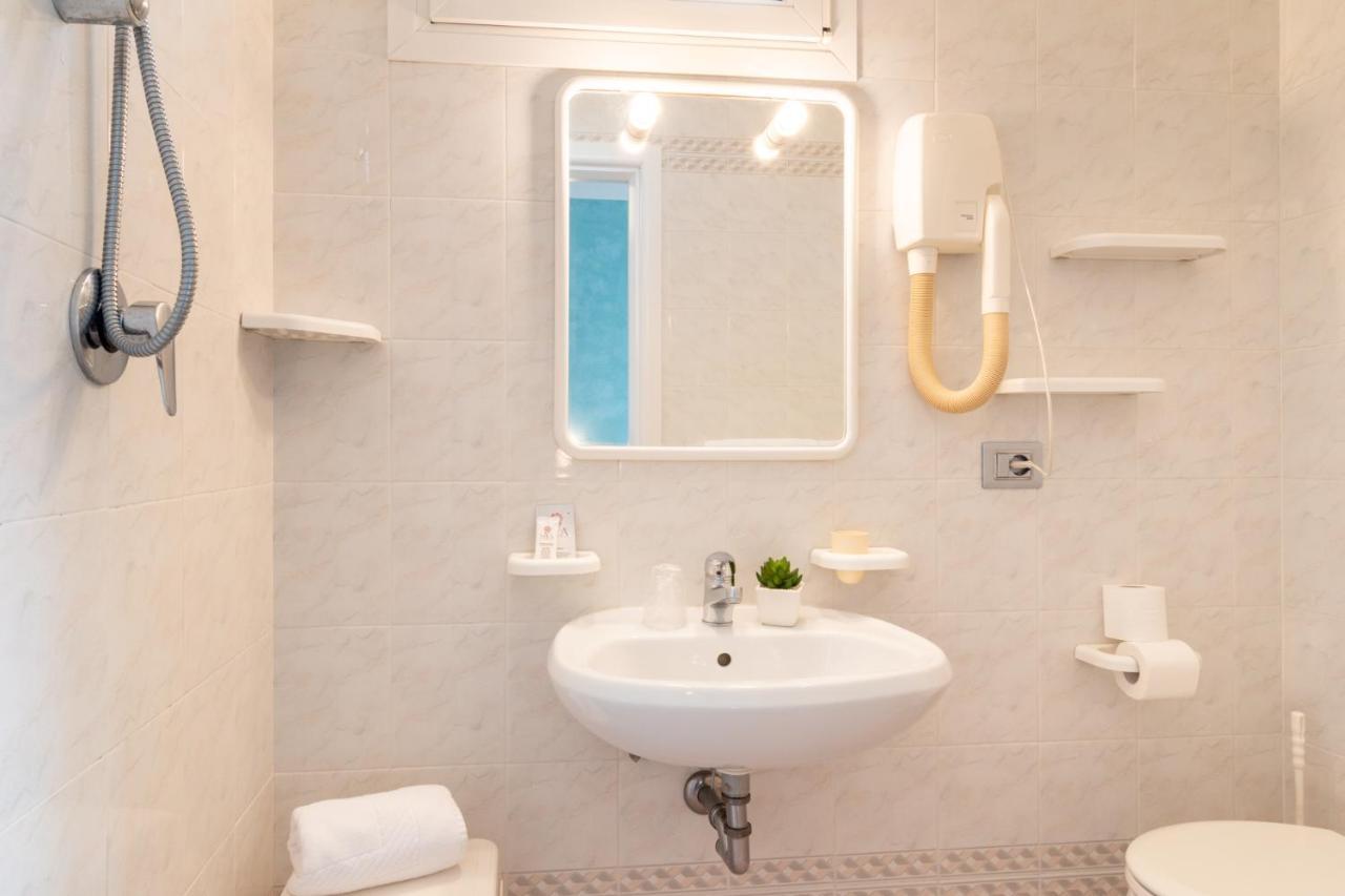 Hotel Ettoral Лидо ди Йезоло Екстериор снимка