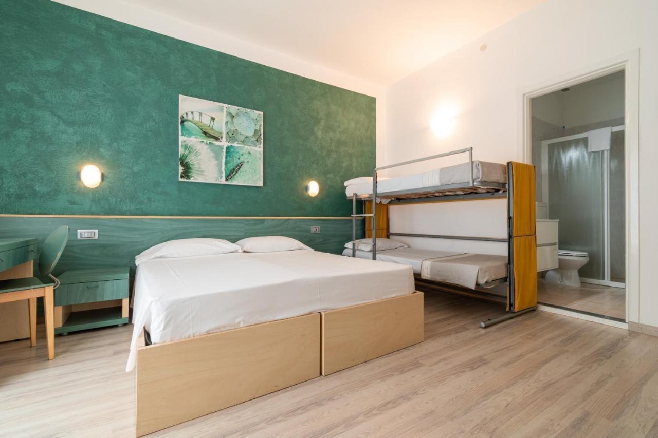 Hotel Ettoral Лидо ди Йезоло Екстериор снимка